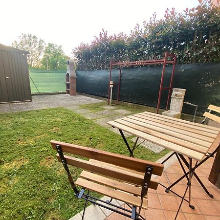 Un Nido Di Campagna! Apartamento Orentano Exterior foto